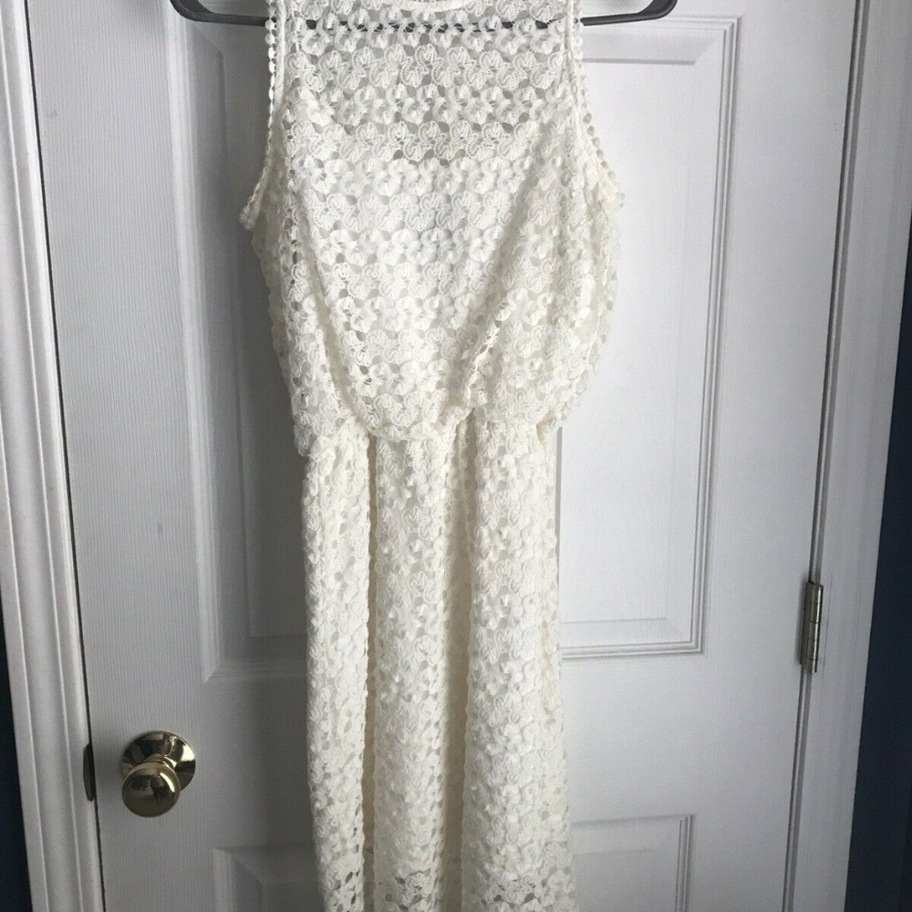 Women's White Dress Size Medium